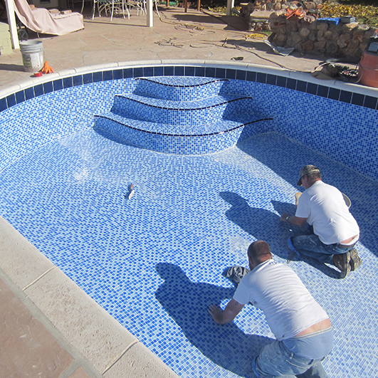 swimming pool builder